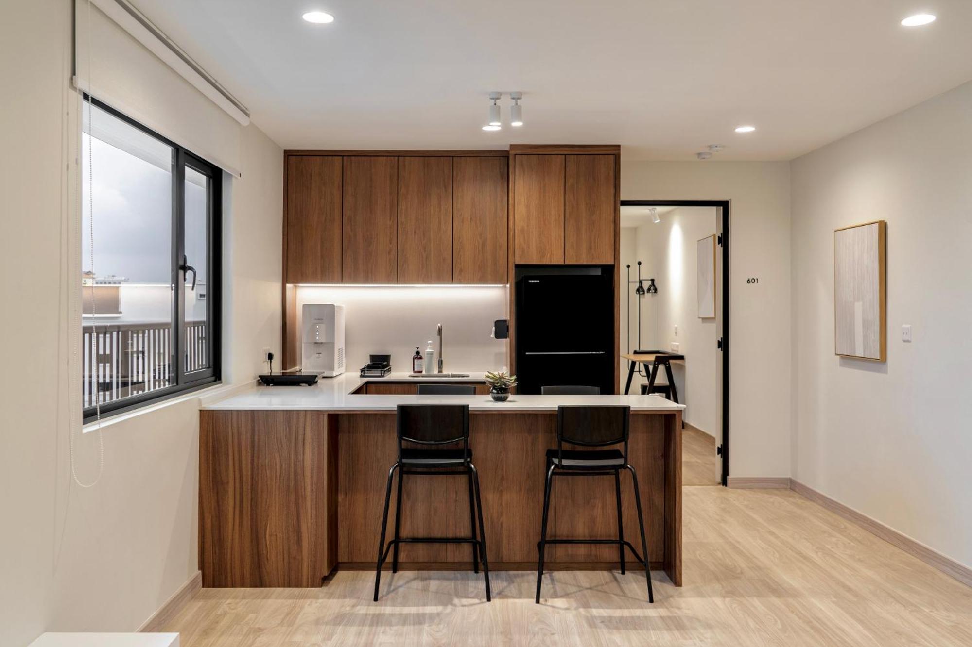 Codrington House - Boutique Apartments George Town Exteriör bild